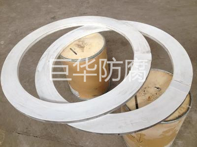 聚四氟乙烯管道是通過什（shí）麽生產的？